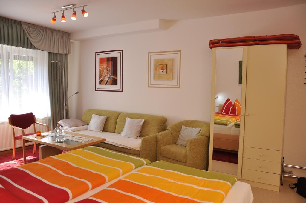 Hotel Haus Orchideental Єна Номер фото